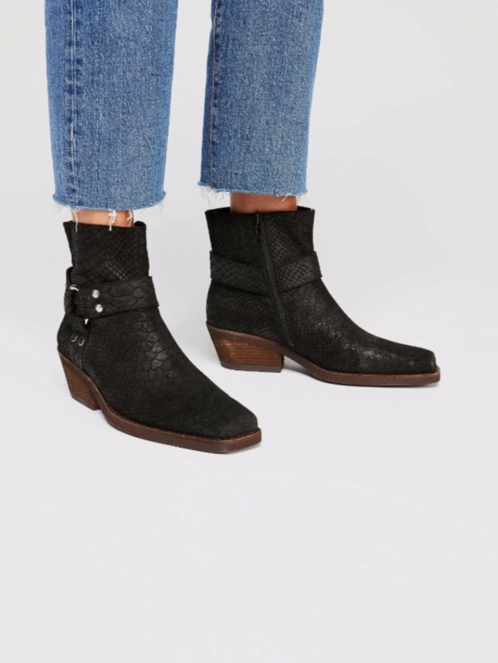 NEW Free People Fairfax Western Boots Size 6 MSRP: $178 Distressed Suede